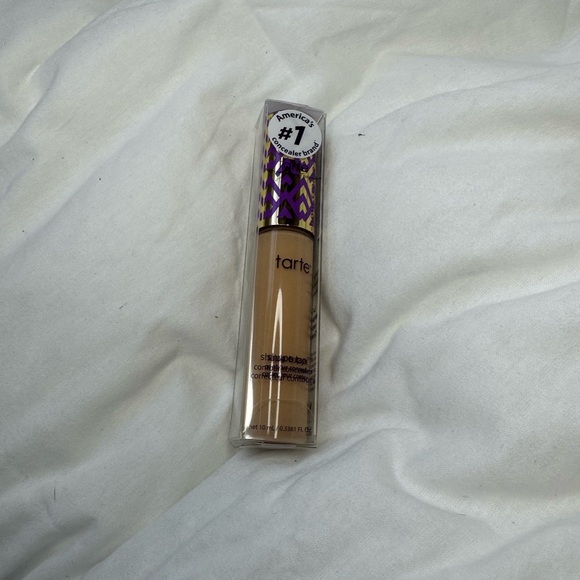 Tarte shape tape. New in box. 27S light-medium sand - Picture 4 of 6